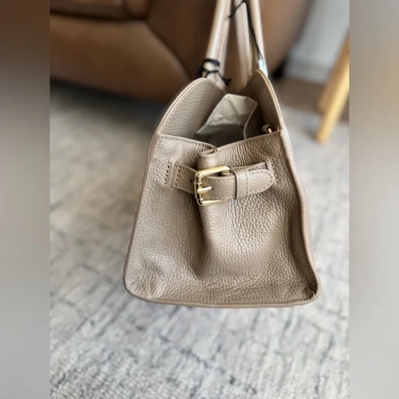 Claudia Firenze Pebbled Leather East-West Tote Bag - Picture 4 of 5